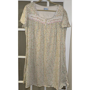 Celestial dreams Vintage Granny Pajamas Lounge Gown Size 2X Floral Pink White